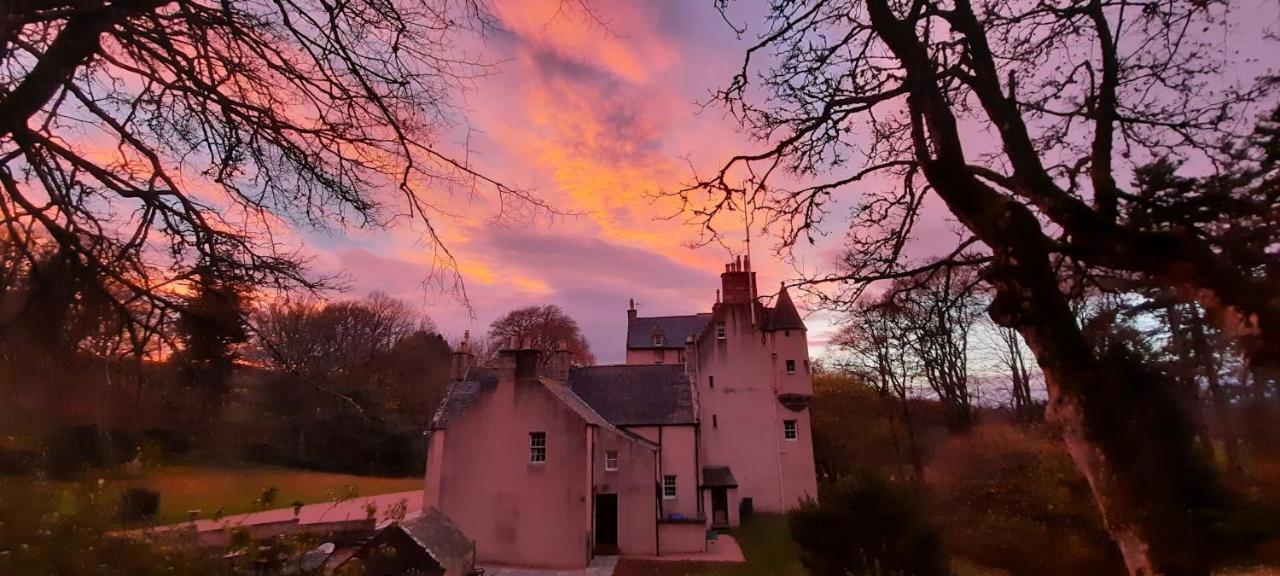 East Wing Lickleyhead Castle Villa Auchleven Exterior photo